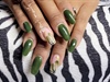 Green Nail Flowers