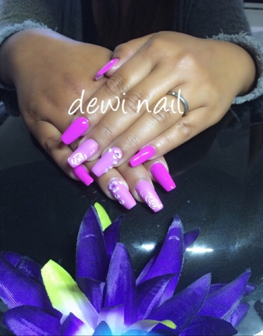 Purple And Pink Matte Nail