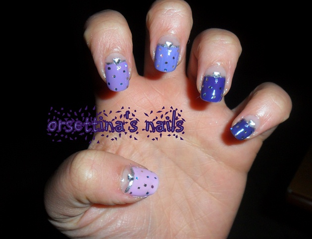 Ombr&#232; violet nails