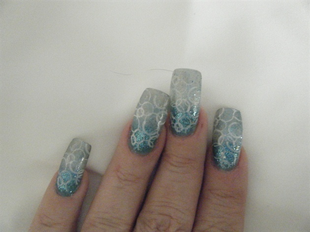 Faded effect amp; stamped water bubbles  Nail Art Gallery