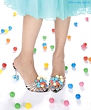 bubble gum toes