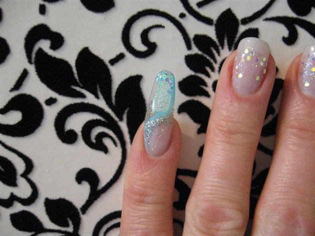 stiletto pinky nail art