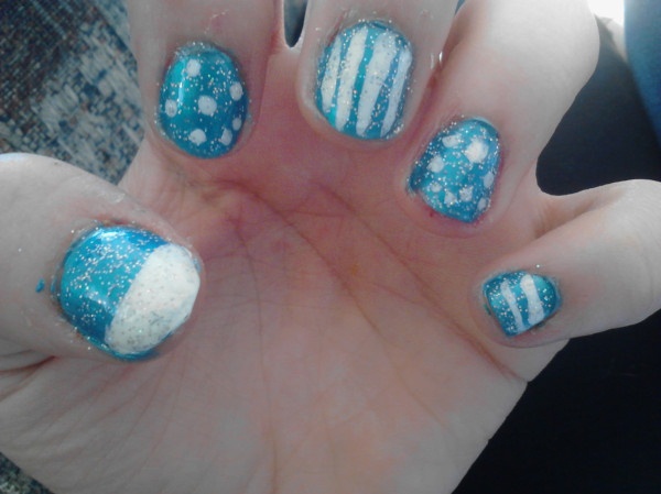 Blue And White nails