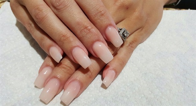Soft nude Nails