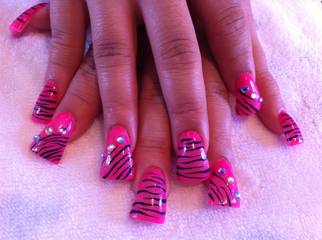 pink wide zebra nails