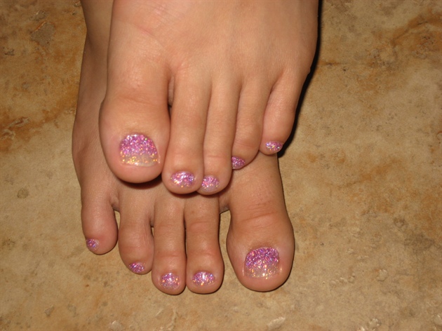 White to Pink Fade Rock Star Toes