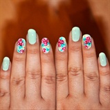 flora#nail design#green