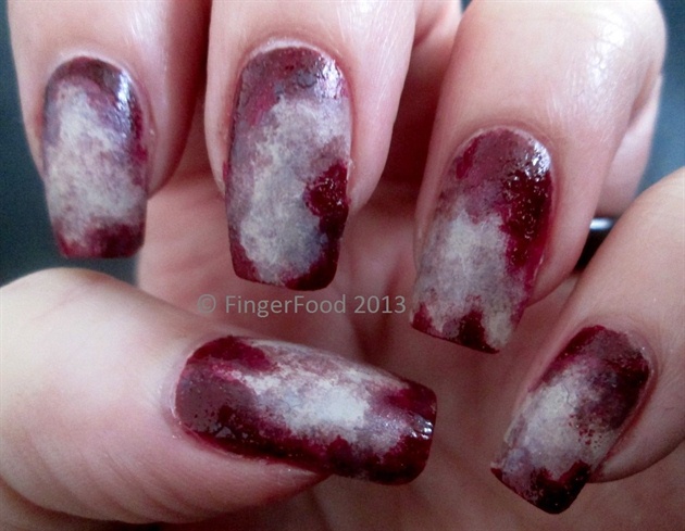 A mani for the undead!