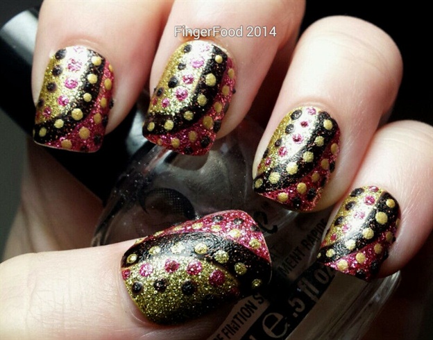 #31NAILS2014 March #2 - Gold