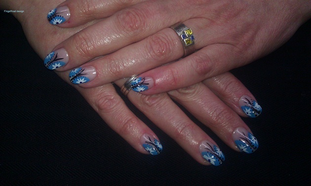 blauwe nail art