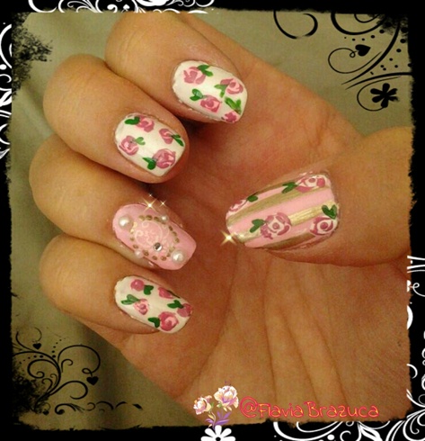 Vintage inspired floral cameo nails 