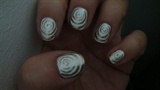 Golden spiral nail art design