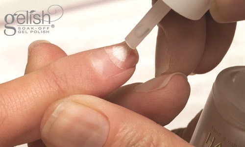 After removing the shine from the natural nail plate, apply Gelish® Cleanser to a lint free nail wipe. Apply Gelish® pH Bond to the natural nail plate.