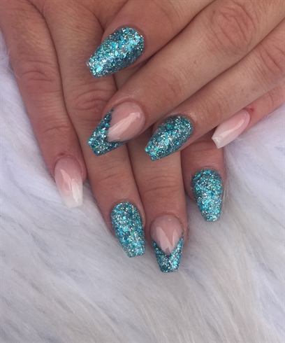 Mermaid Turquoise/aqua nails