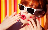 7 Tips on Matching Nail Polish Color wit