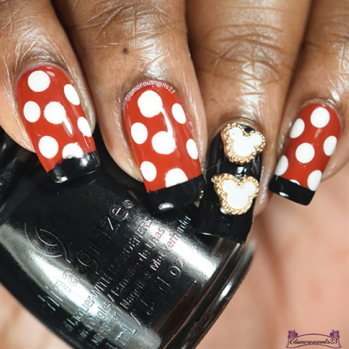 Minnie Mouse Themed Nail Art