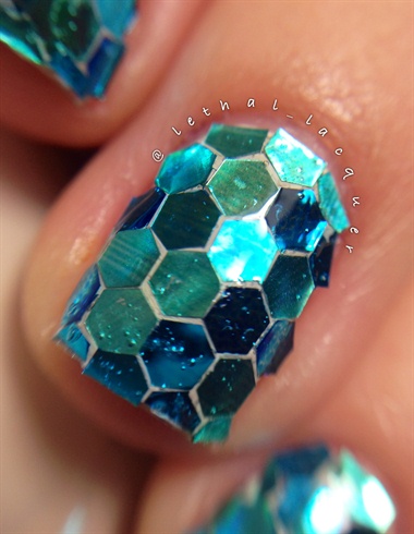 Holographic Hexagon Glitter Placement