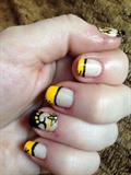 Black and yellow - french tip with art