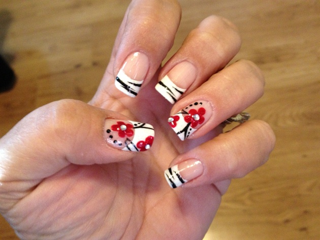Black, White & Red - Nail Art Gallery