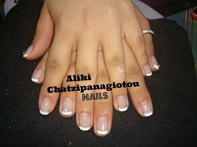 strassed french manicure