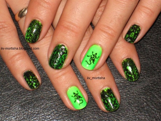OPI Black Spotted ... Poisonous lizard