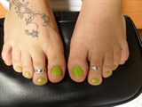 Green Bling toes