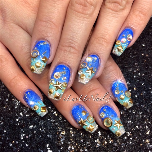 Mermaid Seashell Nails 