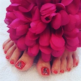 Pedicure with nail art 