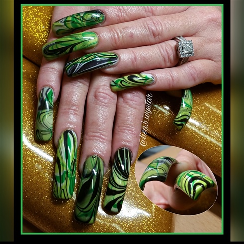 Great green double marble