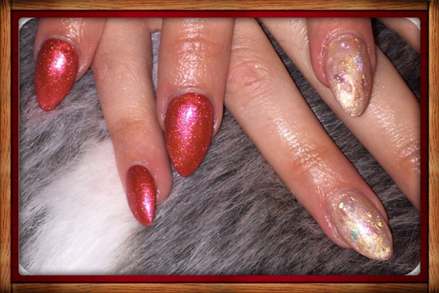 Red &amp; Gold Acrylic/ Gel Overlay, Almond 