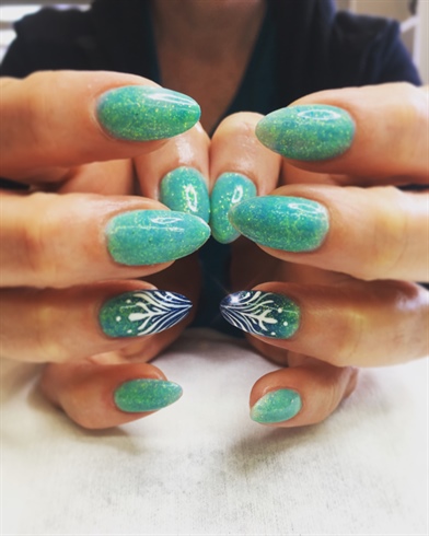 Aqua Nails