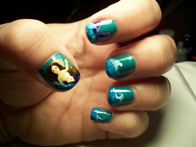Mermaid and Waves nails