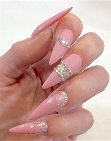 Pink &amp; Glitter Stiletto Nails 