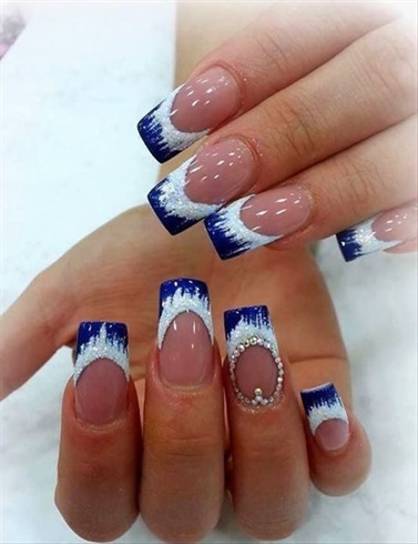 Blue french tips