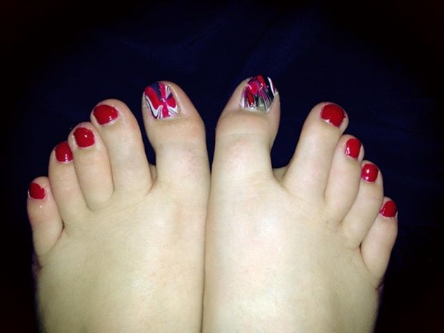 Red, White & Black Water Marble on Toes - Nail Art Gallery