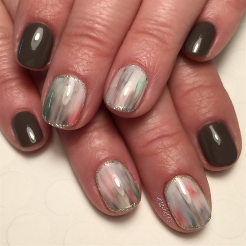 Vertical Lines Japanese Style Manicure