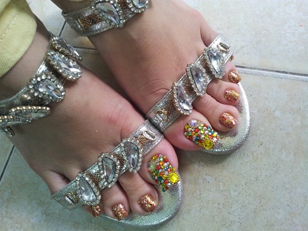 Idia Torress feet