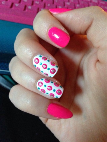 Dots/Neon Pink &amp; White 