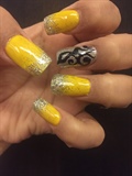 Yellow Nails 