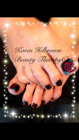 Red Rose Toes!  Xxx