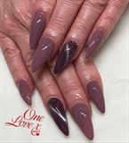 Stiletto Nails With Cats Eye 
