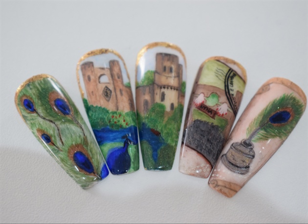 Warwick Castle handpainted Nail Design