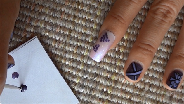 Create grapes randomly by dotting with two different tone colour nail polish.