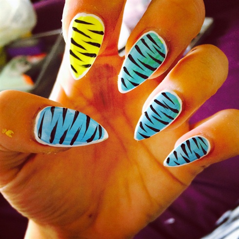 Zebra Uv Gel Nails