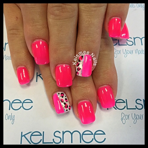 Neon Pink Gelpolish Leopard Nailart