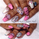 It&#39;s her day - Bday Nails
