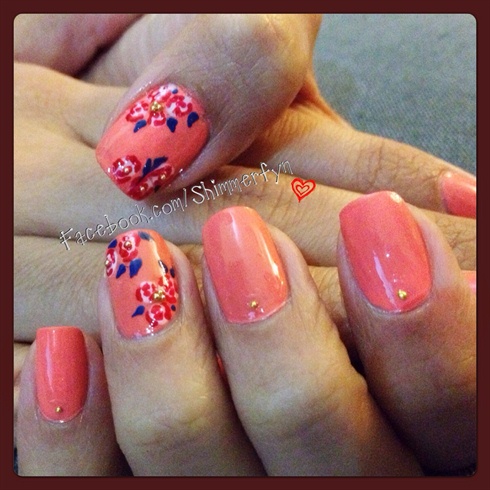 Peachy floral nails