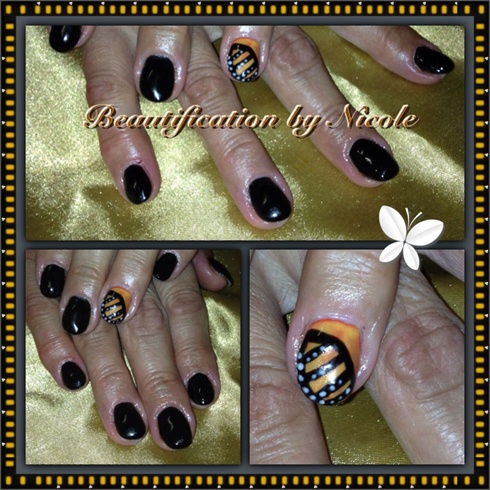 Monarch Butterfly Gel Nails