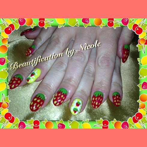 Strawberry Gel Nails