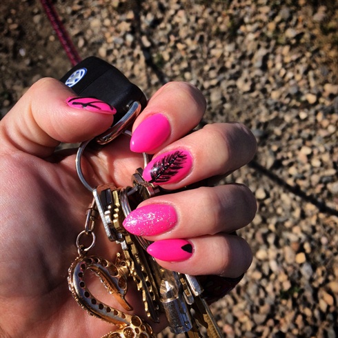 Hot Pink Feather Nails